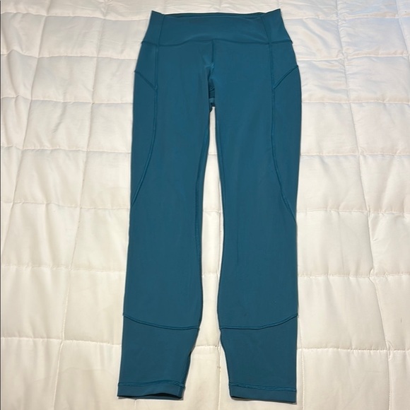 Lululemon In Movement Tight 25" Bermuda Teal High-Waisted Leggings - Picture 3 of 15